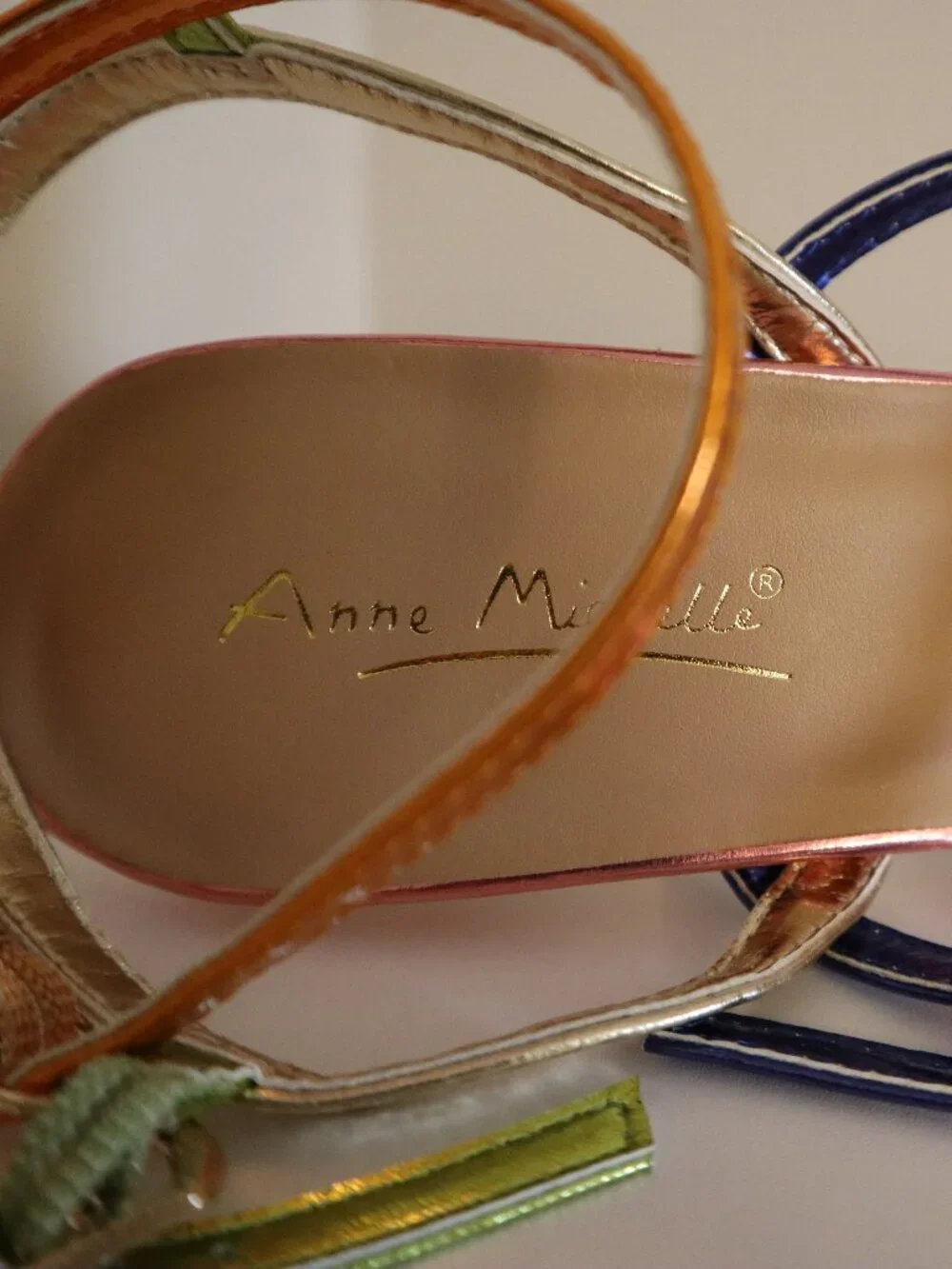 Anne Michelle Rainbow Strappy Heels 8 1/2 Stilleto Open Toe Iridescent NEO-06